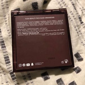 HUDA BEAUTY Makeup - Huda Beauty Nude Obsessions Eyeshadow Palette HUDA BEAUTY Makeup - Huda Beauty Nude Obsessions Eyeshadow Palette